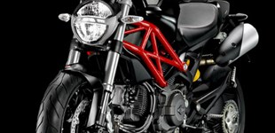 Ducati Monster SP 2023 vs Ducati Monster 796 2011