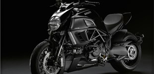 Ducati Diavel 1200 2011 vs Ducati Diavel 1260 2022
