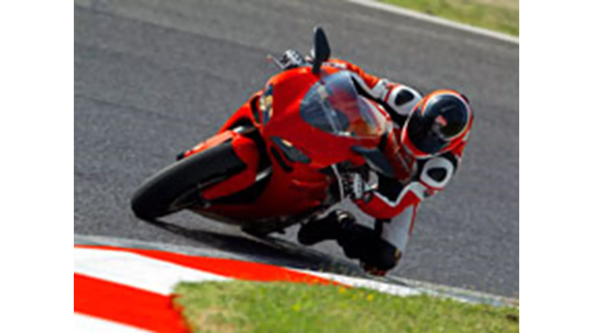 Ducati 848 EVO - Image 6 Ducati 848 EVO - Image 6