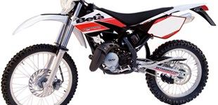 Beta RR 125 4T LC Enduro 2023 vs Beta RR Enduro 50 2011