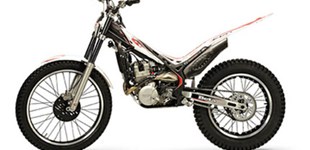 Beta Evo 250 2T 2011 vs Gas Gas TXT 250 Pro Racing 2017