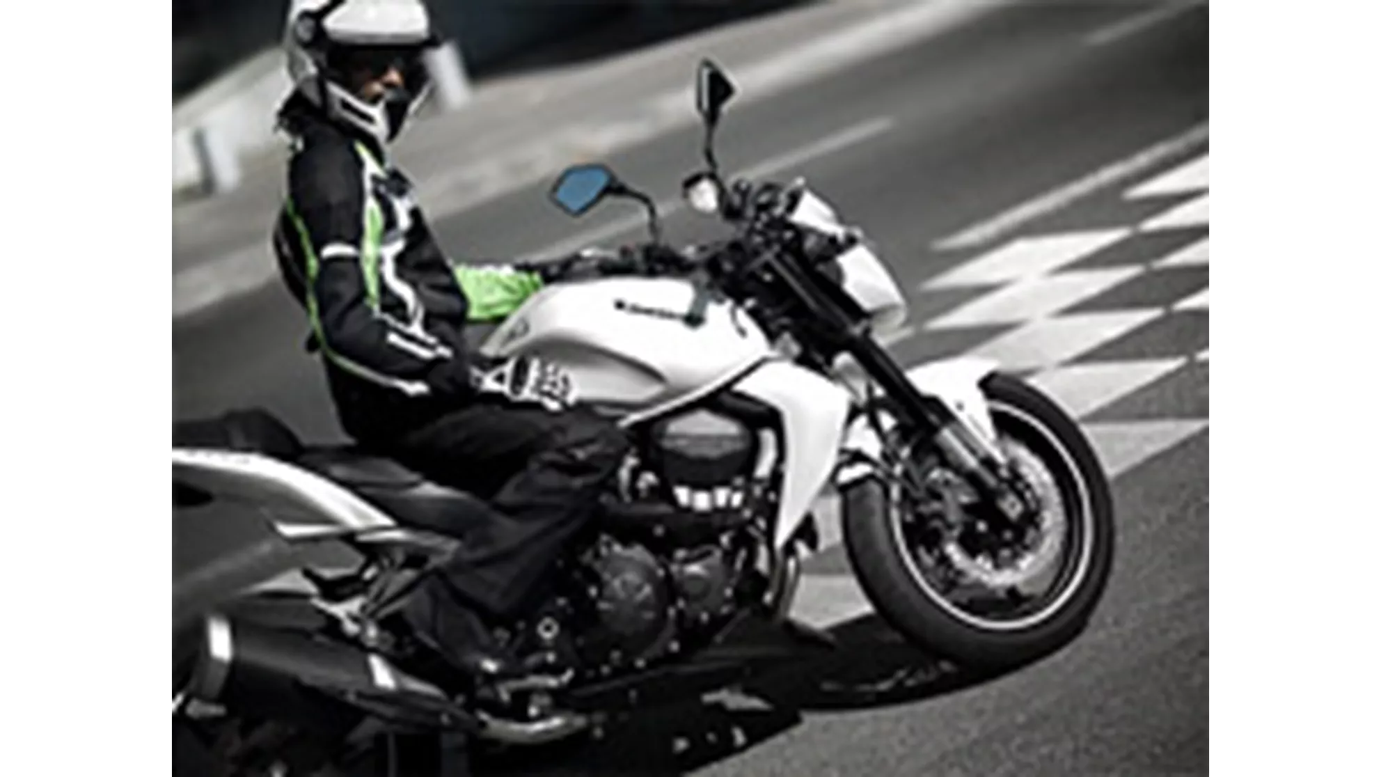 Kawasaki Z 750 - Image 3 Kawasaki Z 750 - Image 3