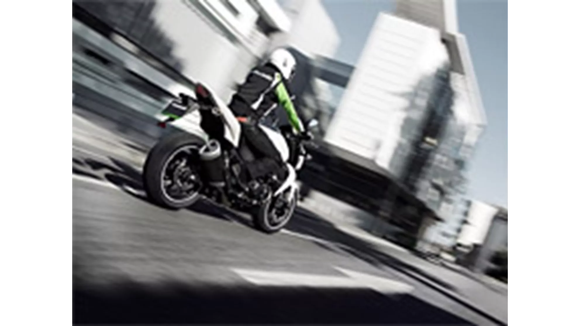 Kawasaki Z 750 - Image 5 Kawasaki Z 750 - Image 5
