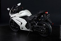 Kawasaki Ninja 250R 2011 - Bild 7 Kawasaki Ninja 250R 2011 - Bild 7