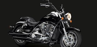 Harley-Davidson Touring Street Glide Special FLHXS 2021 vs Kawasaki VN 1700 Classic 2011