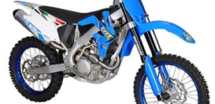 TM MX 450 2011 vs KTM 525 EXC 2005