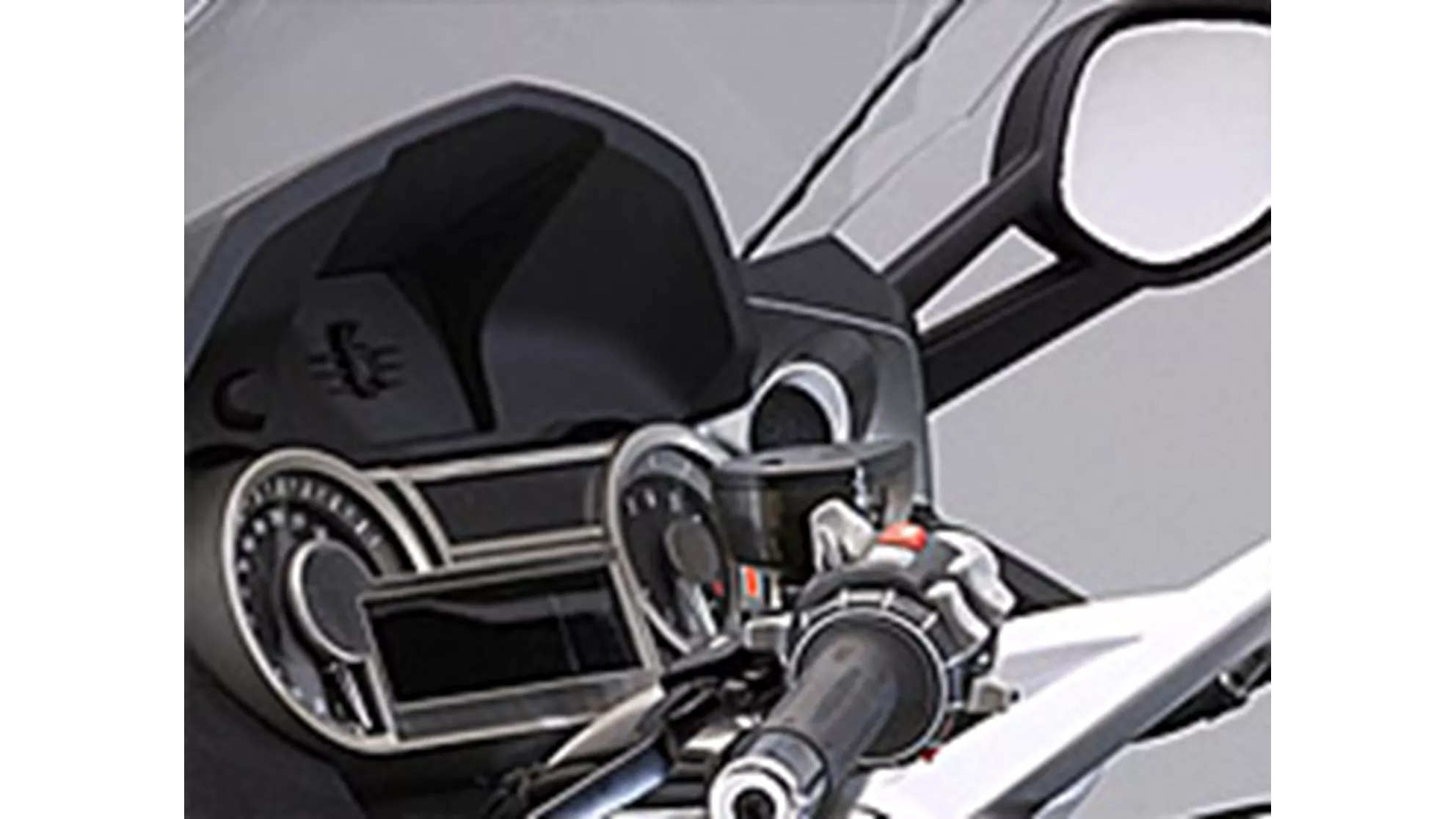 BMW K 1600 GTL - Image 2 BMW K 1600 GTL - Image 2