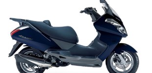 Rieju MRT 50 2021 vs Aprilia Atlantic 125 2011