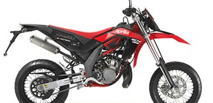 Derbi Senda DRD X-Treme 50 R 2017 vs Aprilia SX 125 2011