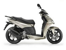 Aprilia Sportcity 300 Cube 2011 - Bild 4