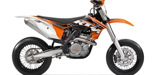 KTM 450 SMR 2012 vs KTM 200 EXC 2010 KTM 450 SMR 2012 vs KTM 200 EXC 2010