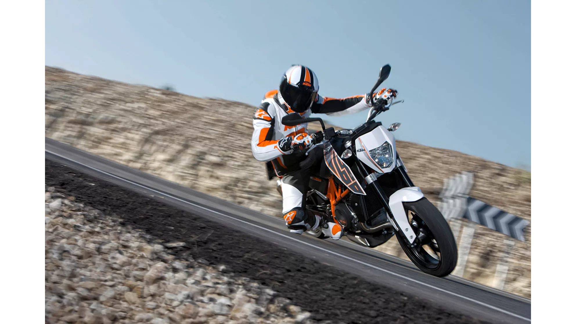KTM 690 Duke - Image 10 KTM 690 Duke - Image 10
