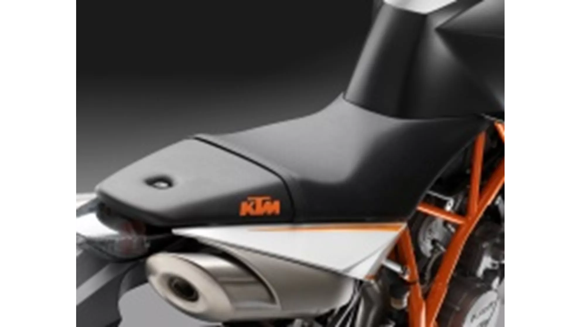KTM 990 Super Duke R - Image 6 KTM 990 Super Duke R - Image 6