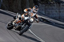 KTM 990 Supermoto R 2012 - Bild 3 KTM 990 Supermoto R 2012 - Bild 3