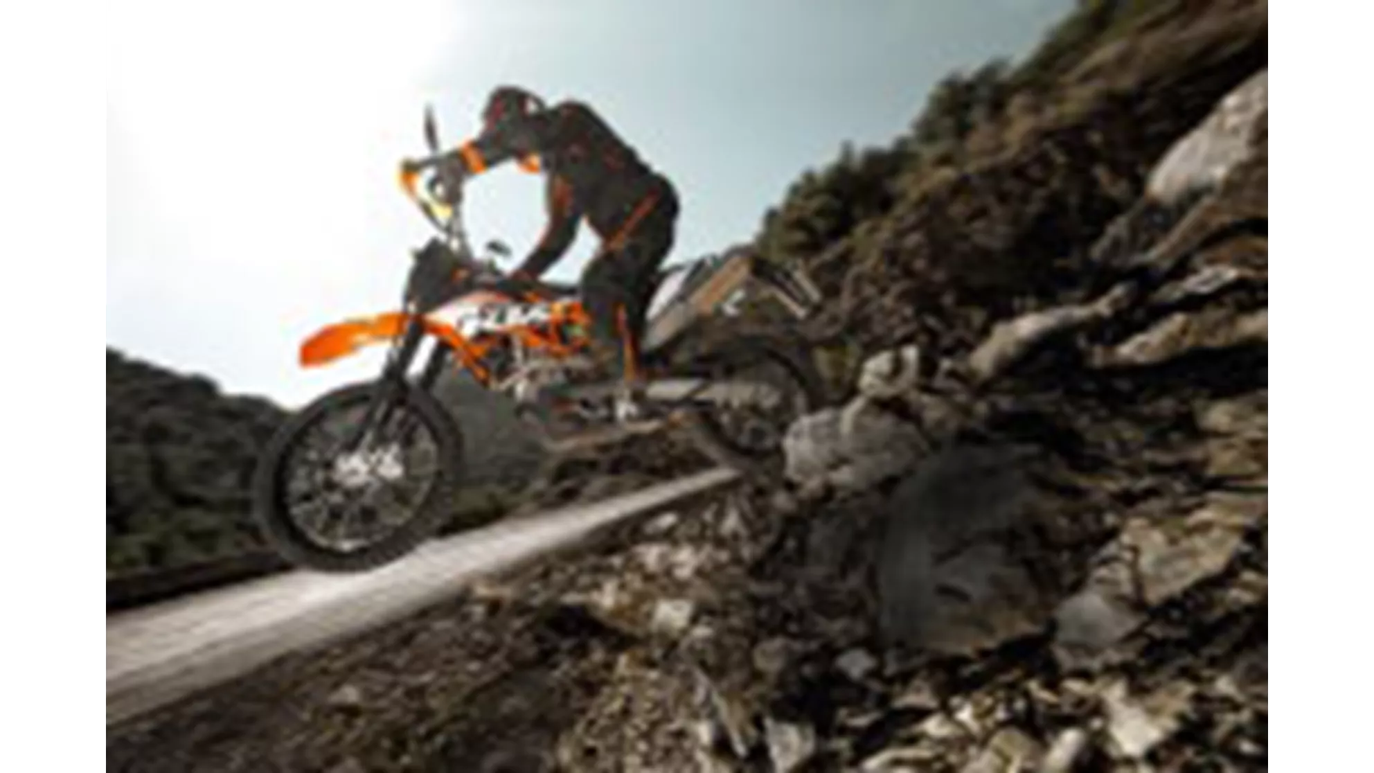 KTM 690 Enduro R - Image 2 KTM 690 Enduro R - Image 2