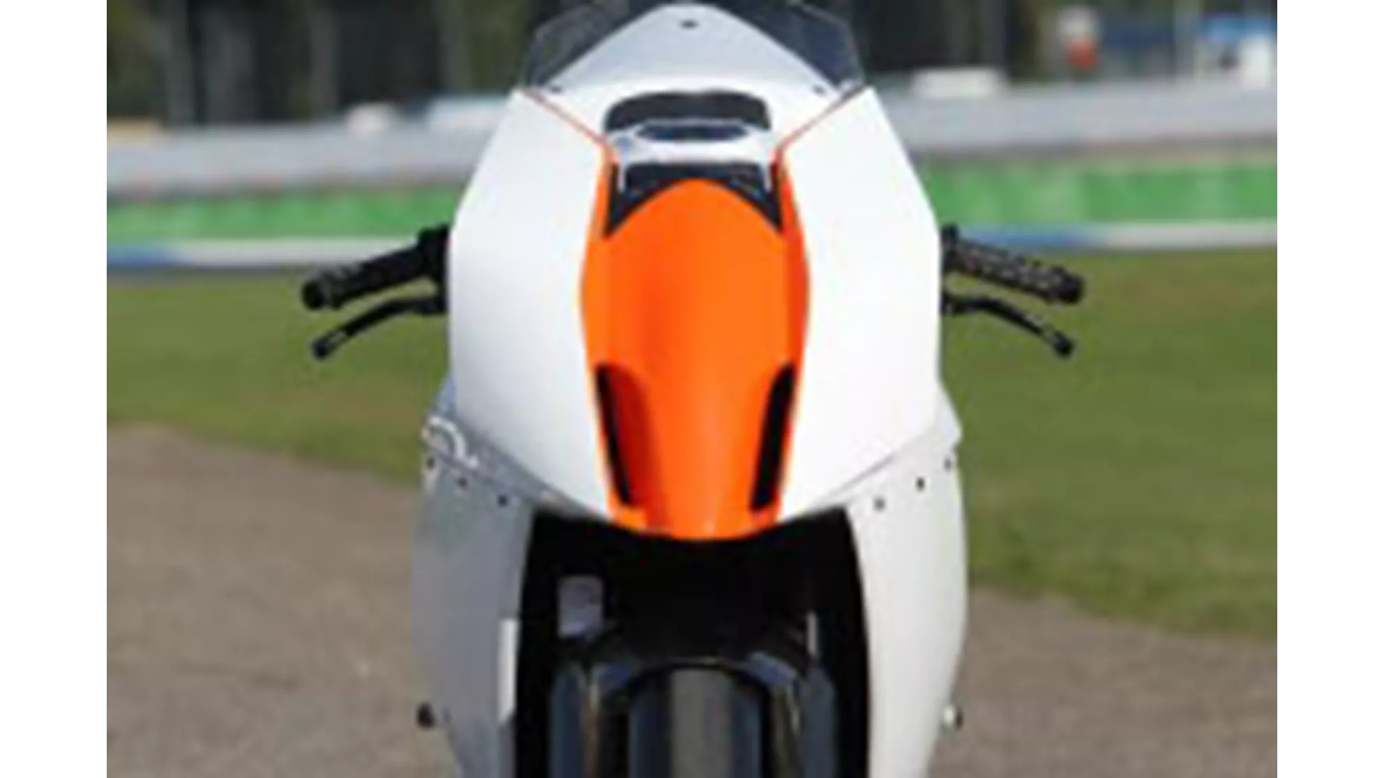 KTM 1190 RC8 R Track - Image 5 KTM 1190 RC8 R Track - Image 5
