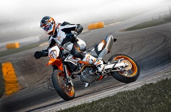 KTM 690 SMC R 2012 - Bild 7 KTM 690 SMC R 2012 - Bild 7