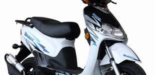 Beeline Veloce 50 2010 vs Keeway Swan 50 2012