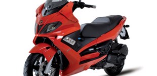 Gilera Nexus 125 2012 vs Yamaha YBR 125 2016