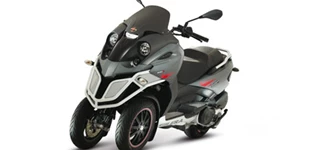 Gilera Fuoco 500 ie 2012 vs Quadro Vehicles 350D 2013 Gilera Fuoco 500 ie 2012 vs Quadro Vehicles 350D 2013