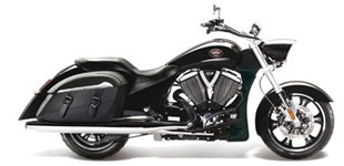 Victory Cross Roads 2012 vs Kawasaki VN 1500 Mean Streak 2007