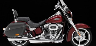 Yamaha XVS 1100 Drag Star Classic 2006 vs Harley-Davidson CVO FLSTSE Softail Convertible 2012