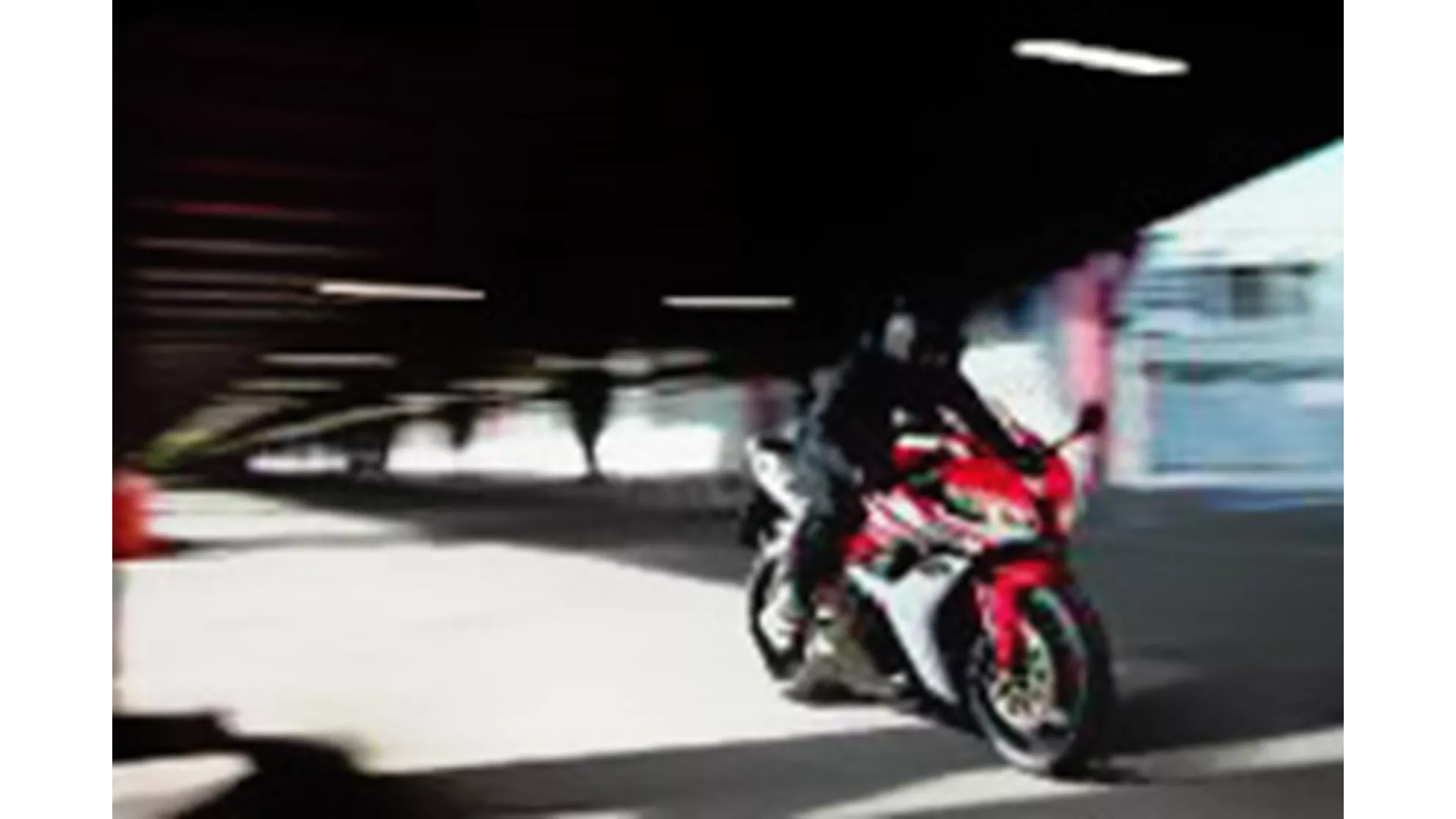 Honda CBR600RR - Image 4 Honda CBR600RR - Image 4
