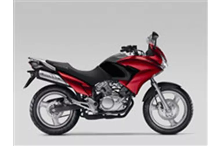 Honda XL 125 V Varadero 2012 Honda XL 125 V Varadero 2012