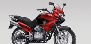 Honda XL 125 V Varadero 2012 vs Aprilia RS 125 Replica 2023