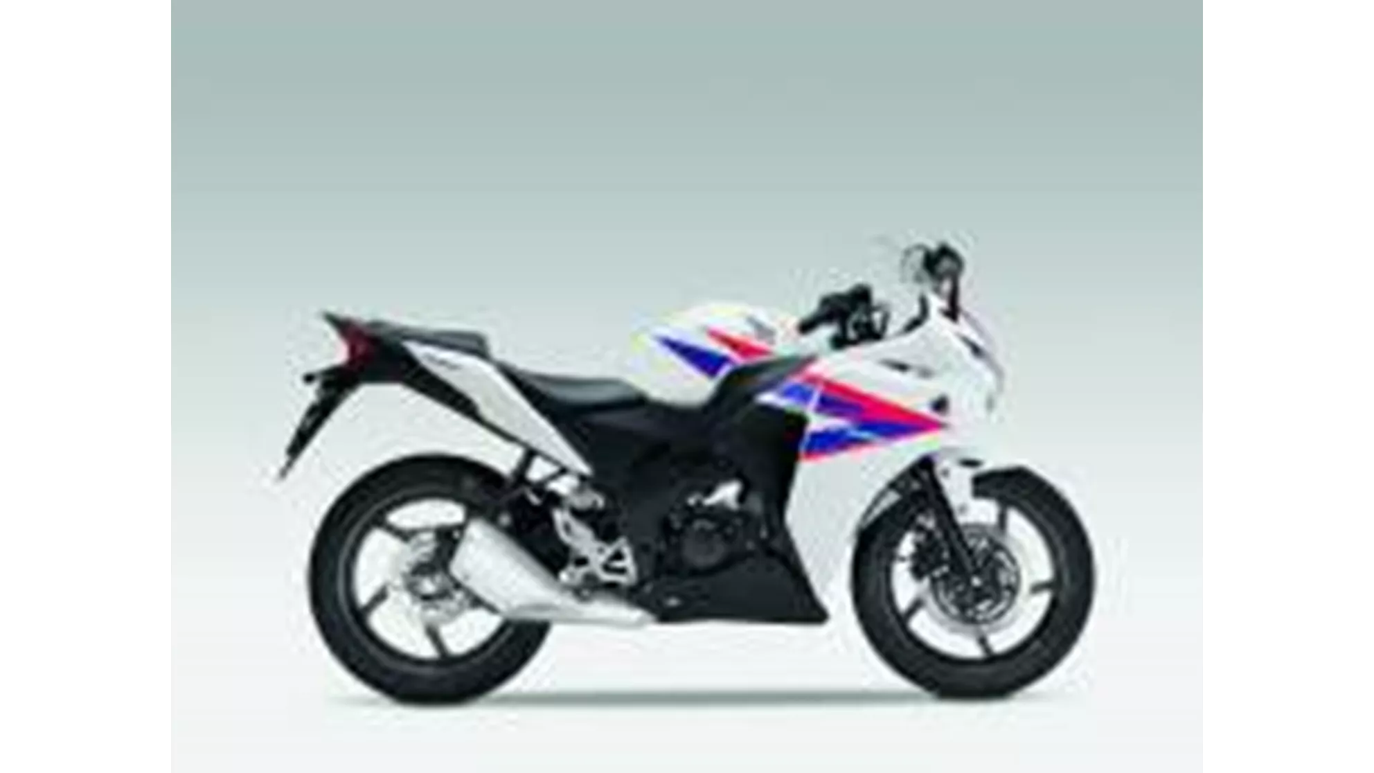 Honda CBR 125 R - Image 5 Honda CBR 125 R - Image 5