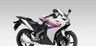 Honda CBR 125 R 2012 vs KTM RC 125 2022
