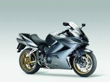 Honda VFR 800 F 2012 - Bild 3