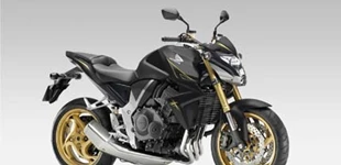 Honda CB 1000 R 2012 vs Kawasaki Ninja ZX-10R KRT 2019 Honda CB 1000 R 2012 vs Kawasaki Ninja ZX-10R KRT 2019
