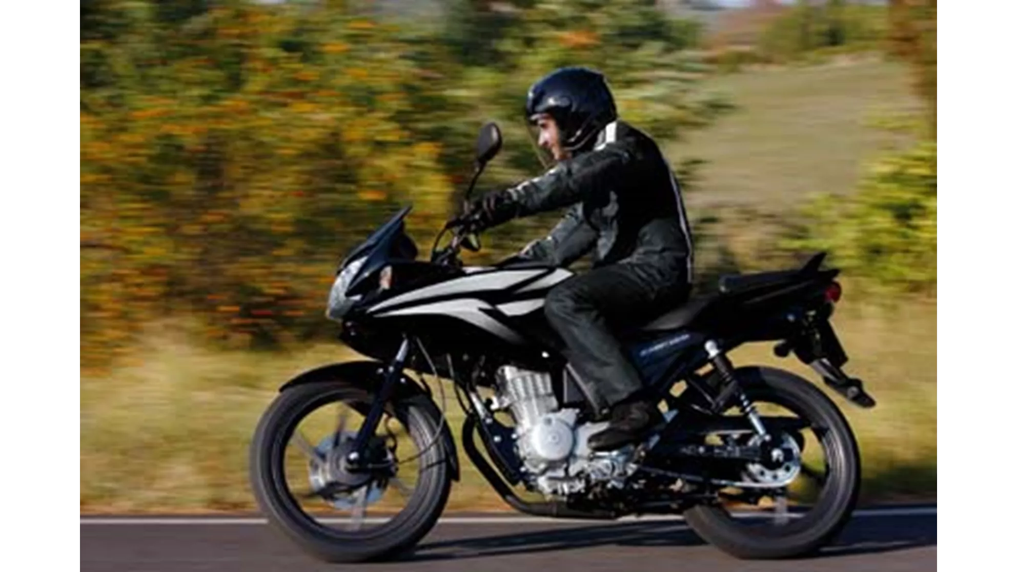 Honda CBF 125 - Image 10 Honda CBF 125 - Image 10