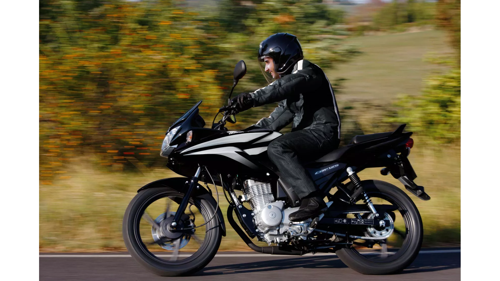Honda CBF 125 - Image 11 Honda CBF 125 - Image 11