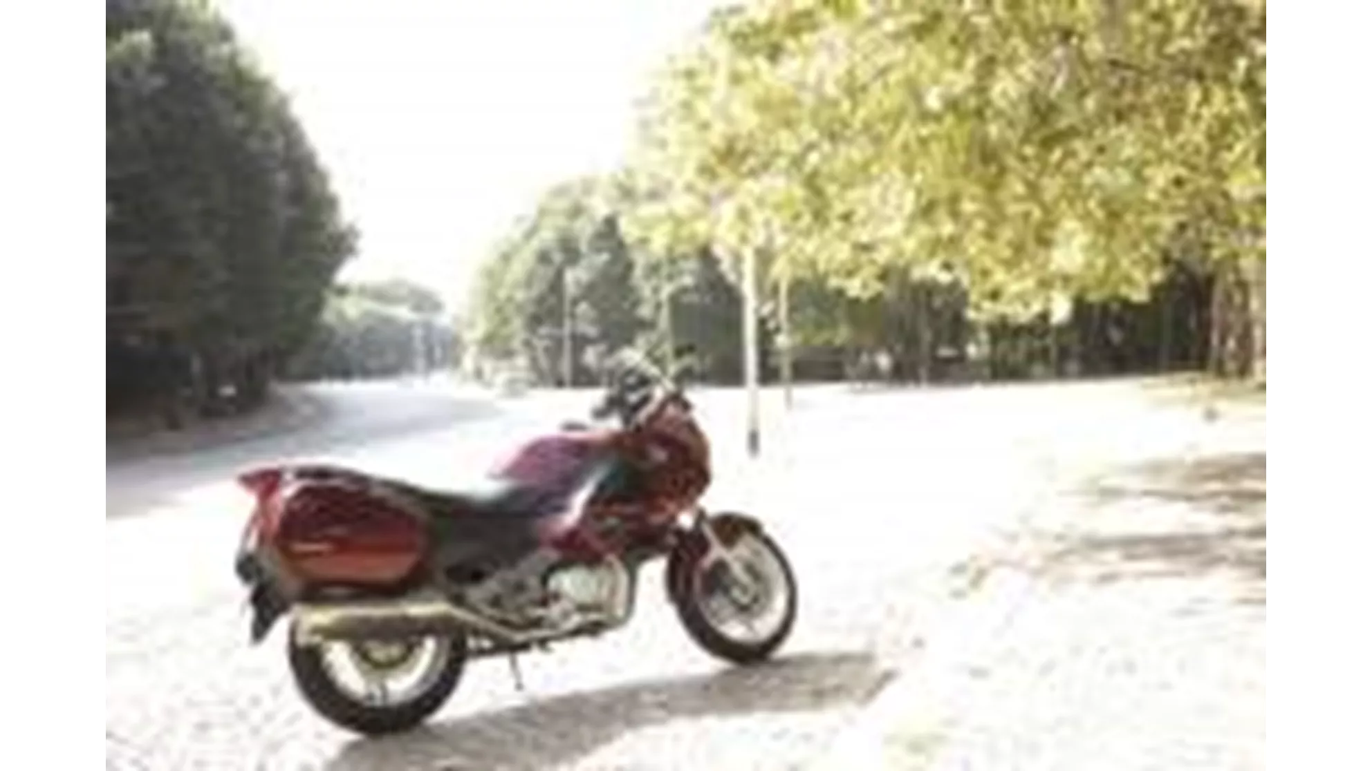 Honda NT700V Deauville - Image 2 Honda NT700V Deauville - Image 2