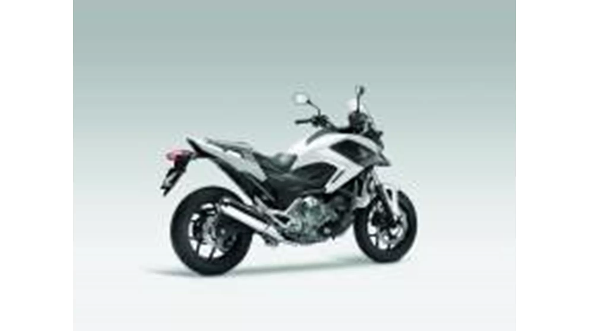 Honda NC700X - Image 4 Honda NC700X - Image 4