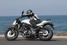 Hyosung GT 650i Naked 2012 - Bild 10