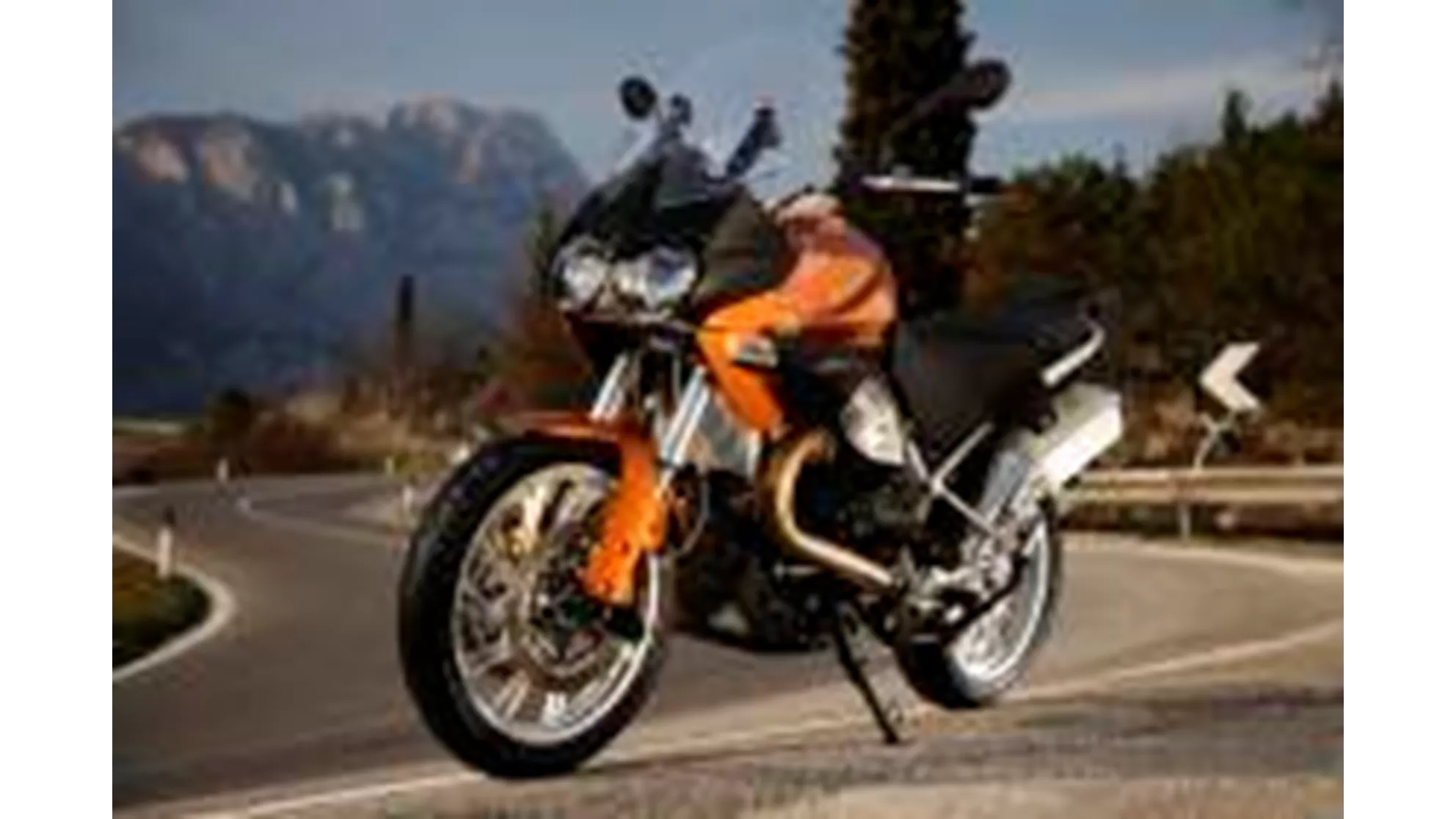 Moto Guzzi Stelvio 1200 8V - Image 6 Moto Guzzi Stelvio 1200 8V - Image 6