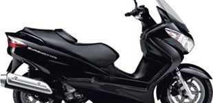 Suzuki Burgman 125 2012 vs Honda SW-T600 2012