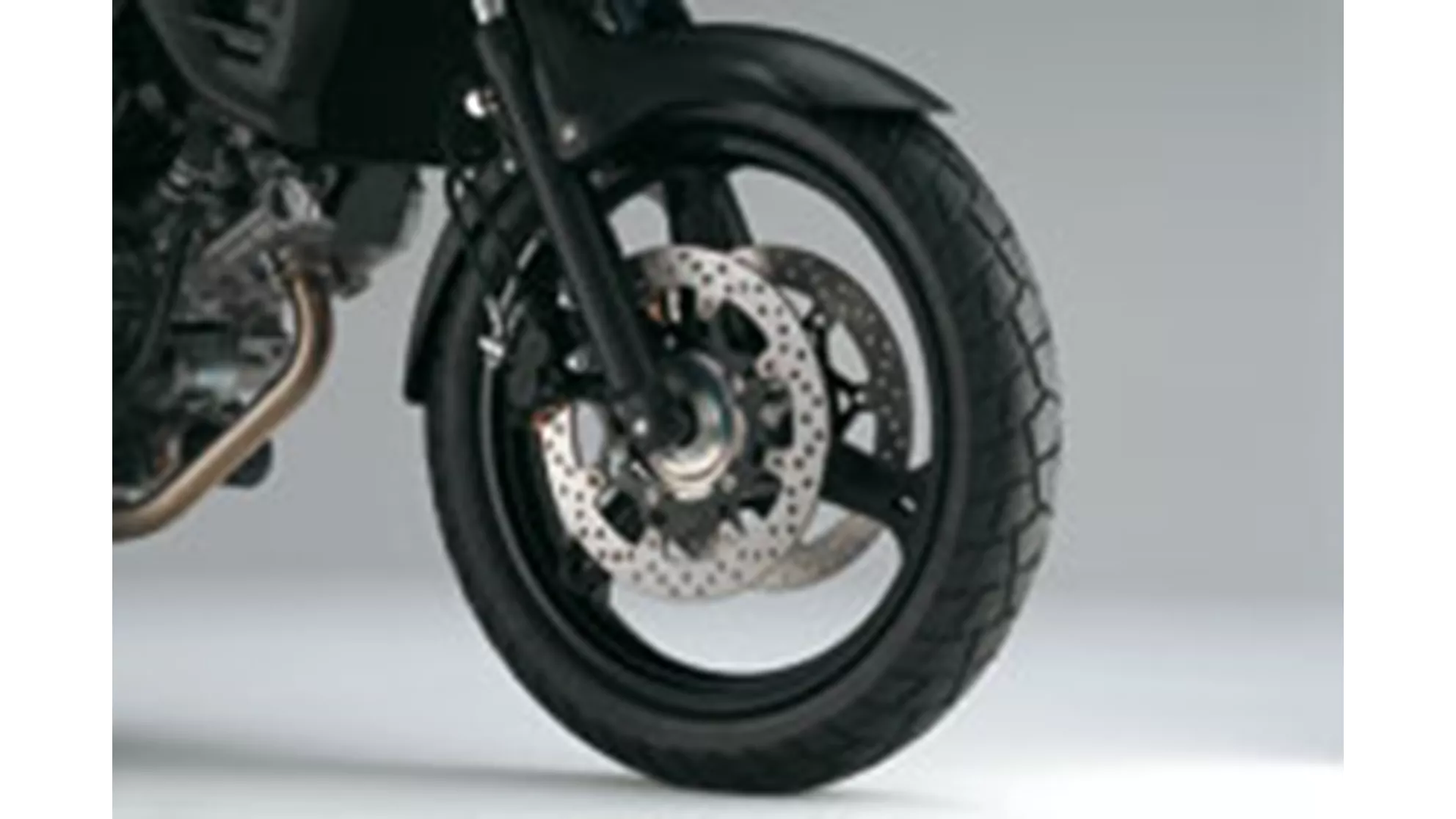 Suzuki V-Strom 650 - Image 5 Suzuki V-Strom 650 - Image 5