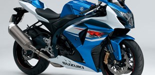 Suzuki GSX-R 1000 2012 vs Aprilia Tuono V4 1100 Factory 2023