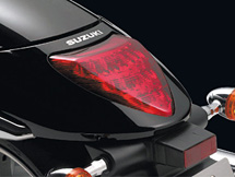 Motorrad Vergleich Suzuki Intruder M1800R 2012 vs. Suzuki Intruder ...