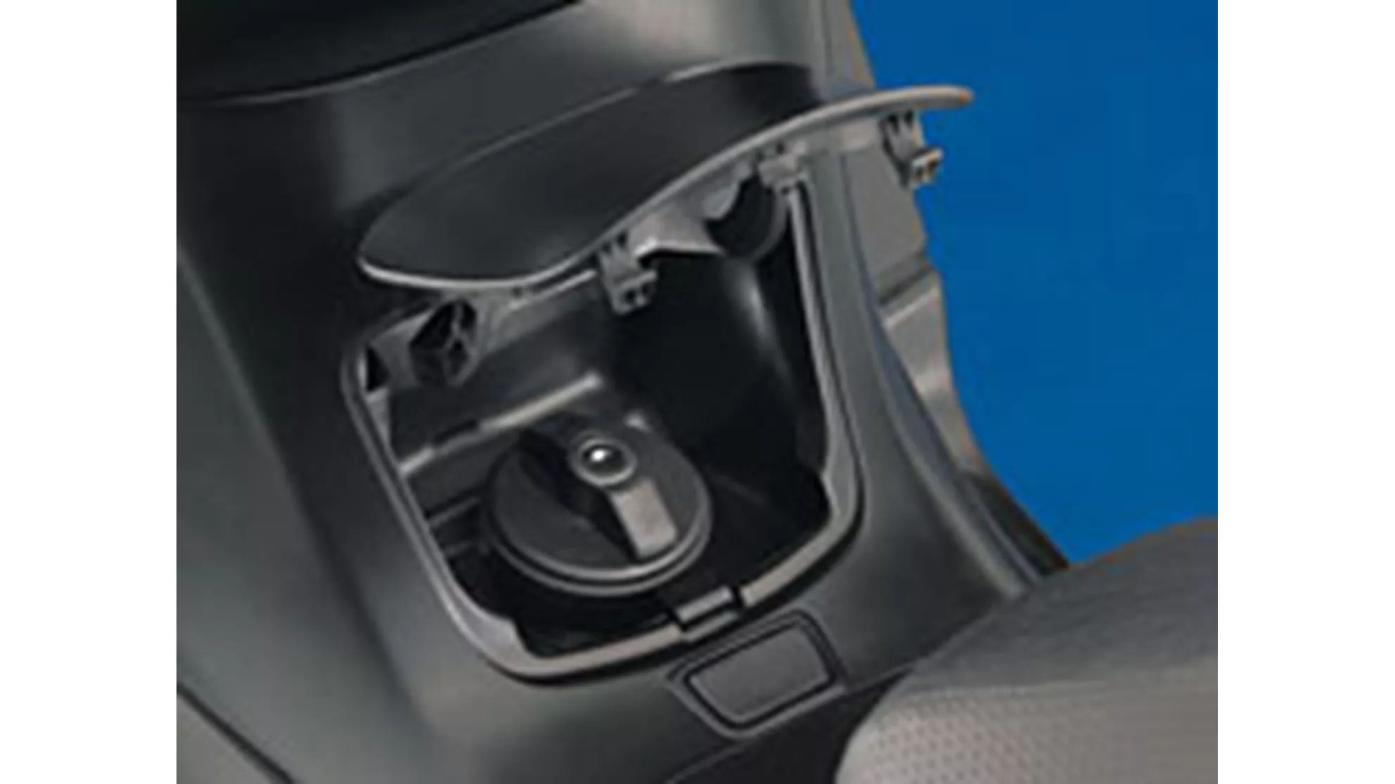 Suzuki Burgman 400 - Image 6 Suzuki Burgman 400 - Image 6