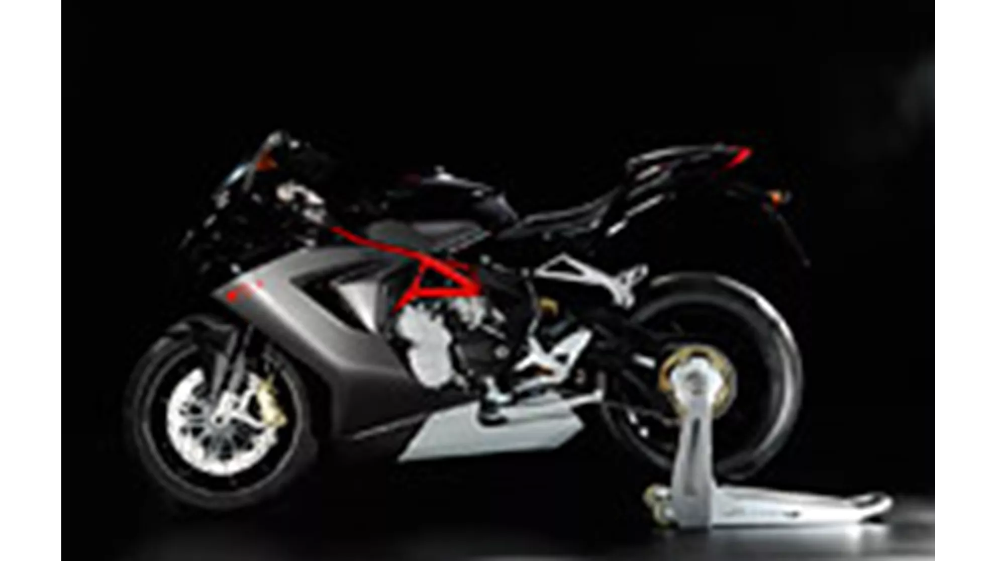 MV Agusta F3 675 - Image 4 MV Agusta F3 675 - Image 4