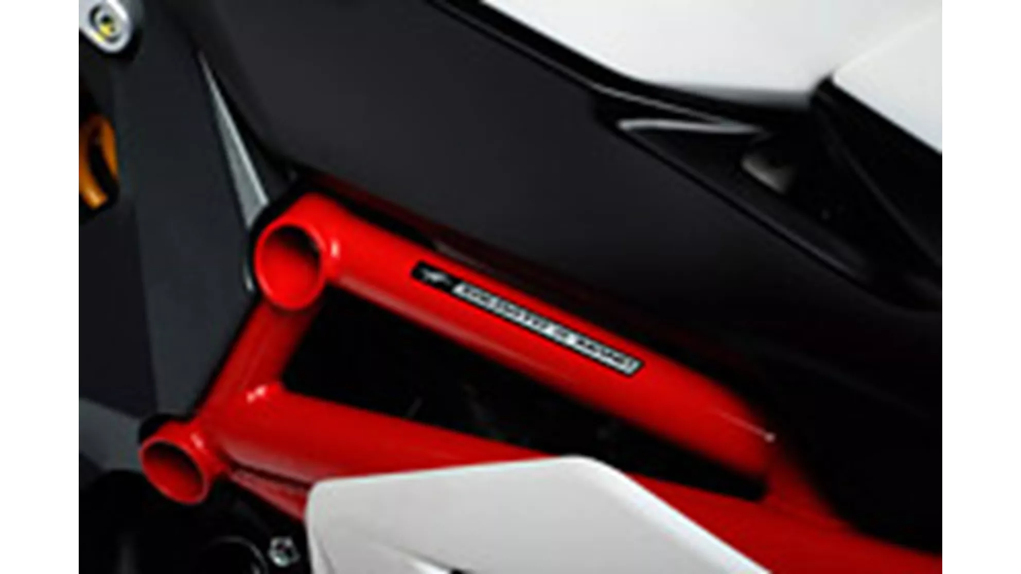 MV Agusta F4 1000 RR - Image 7 MV Agusta F4 1000 RR - Image 7