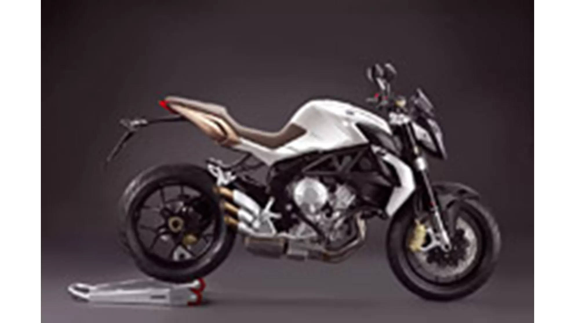 MV Agusta Brutale 675 - Image 3 MV Agusta Brutale 675 - Image 3