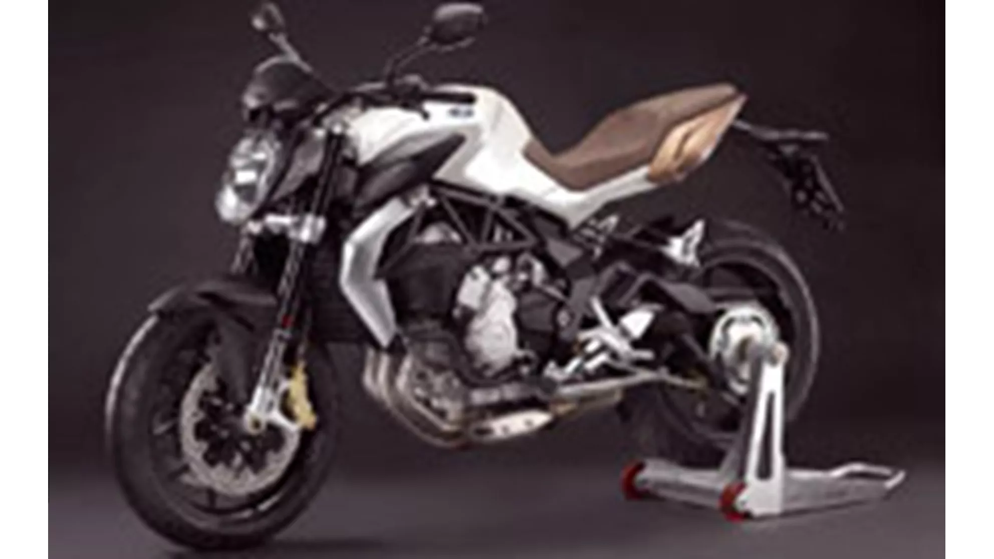 MV Agusta Brutale 675 - Image 5 MV Agusta Brutale 675 - Image 5