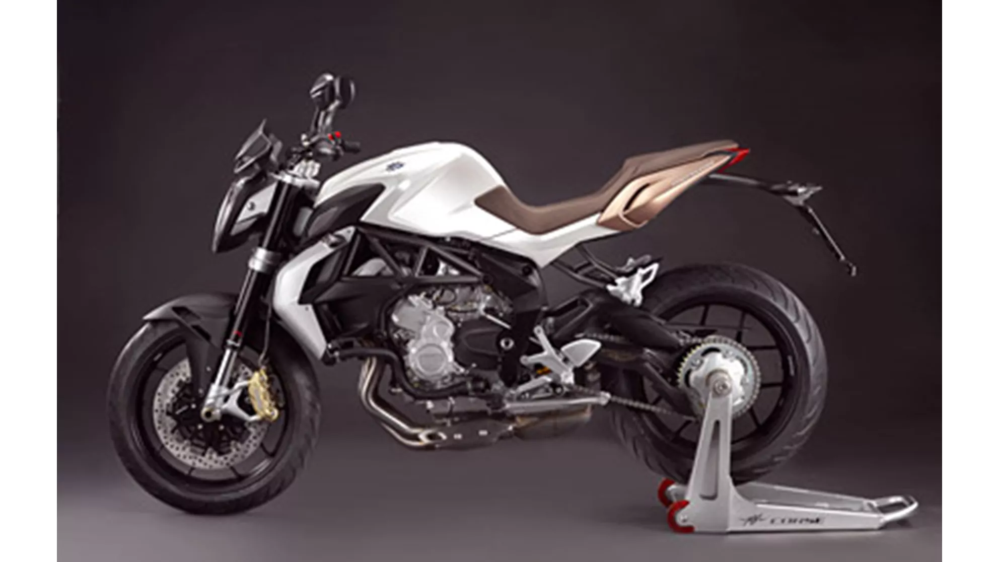 MV Agusta Brutale 675 - Image 10 MV Agusta Brutale 675 - Image 10