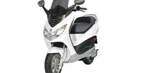 Kymco Like 50 2012 vs Peugeot Elystar 50 2012